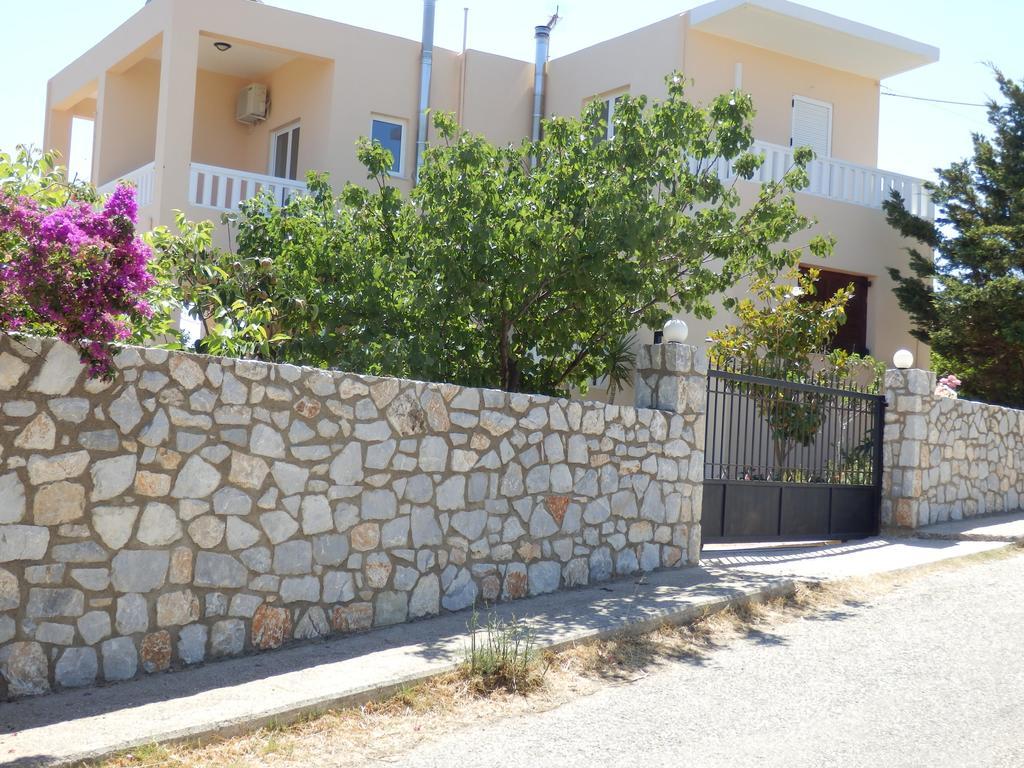 Maro Suites Tavronitis المظهر الخارجي الصورة